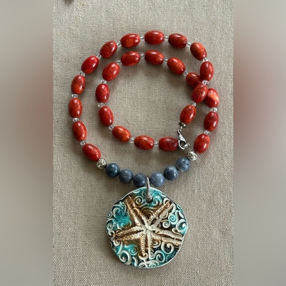 26 inch Coral and sponge bead necklace NWOT - Picture 4 of 16